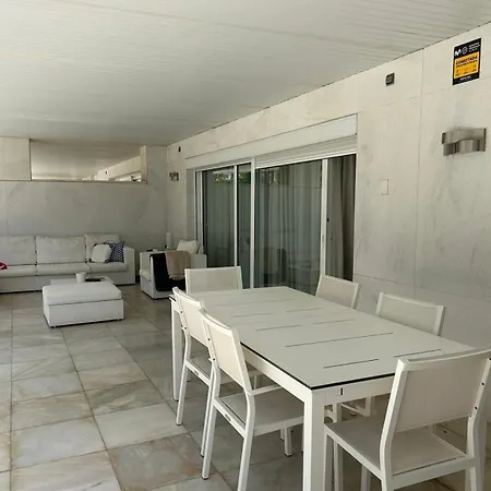 El Embrujo De Banus Es Lujo, Tranquilidad Y Prestigio En