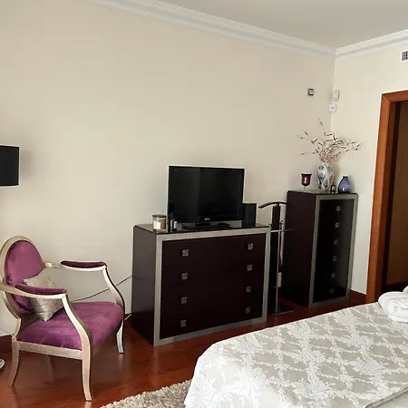El Embrujo De Banus Es Lujo, Tranquilidad Y Prestigio En * Marbella