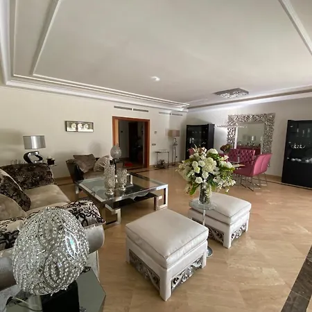 Lujo, Tranquilidad, Prestigio Y Golf En - Nueva Andalucia Y Puerto Banus Apartment *